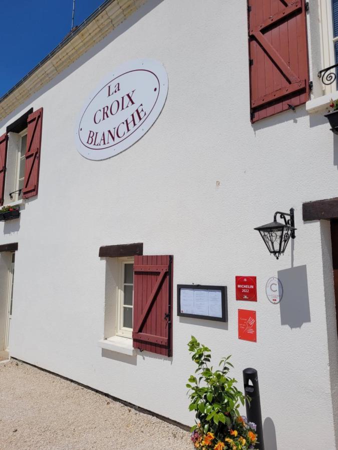 Appartamento Les Bords De Loire Veuves Esterno foto